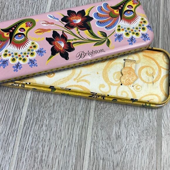 Vintage Brighton Tin. Pink Floral Paisley Storage. Gift or Trinket Box. Watch Bo - Picture 4 of 7